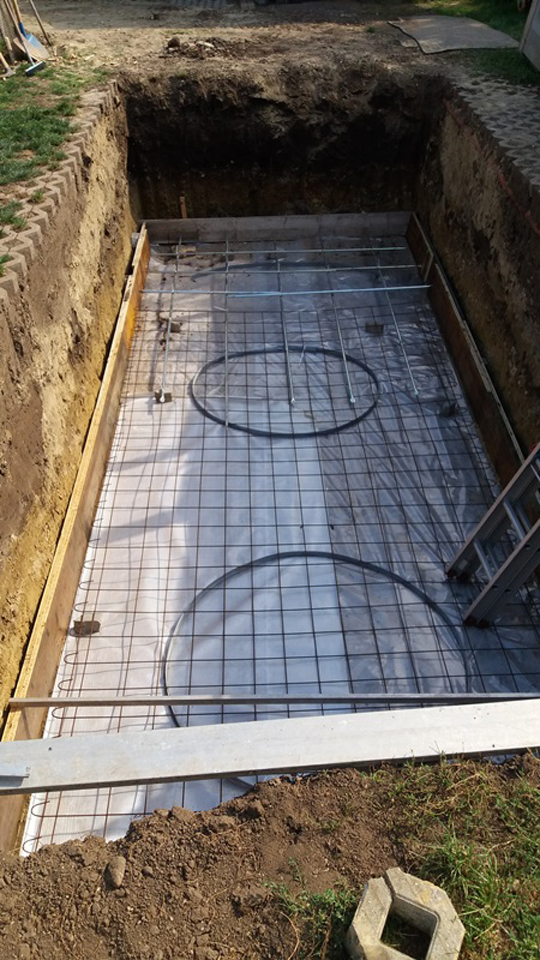 Letzte Vorbereitungen für das Fundament/Final preparations for the foundation